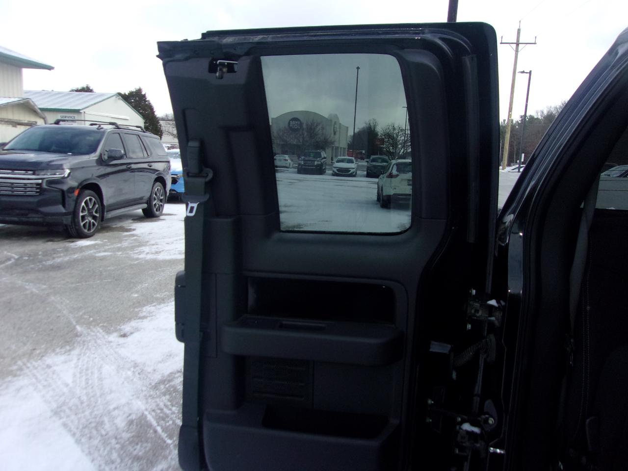 Ford F-150 4WD SuperCrew 150" Lariat 2011