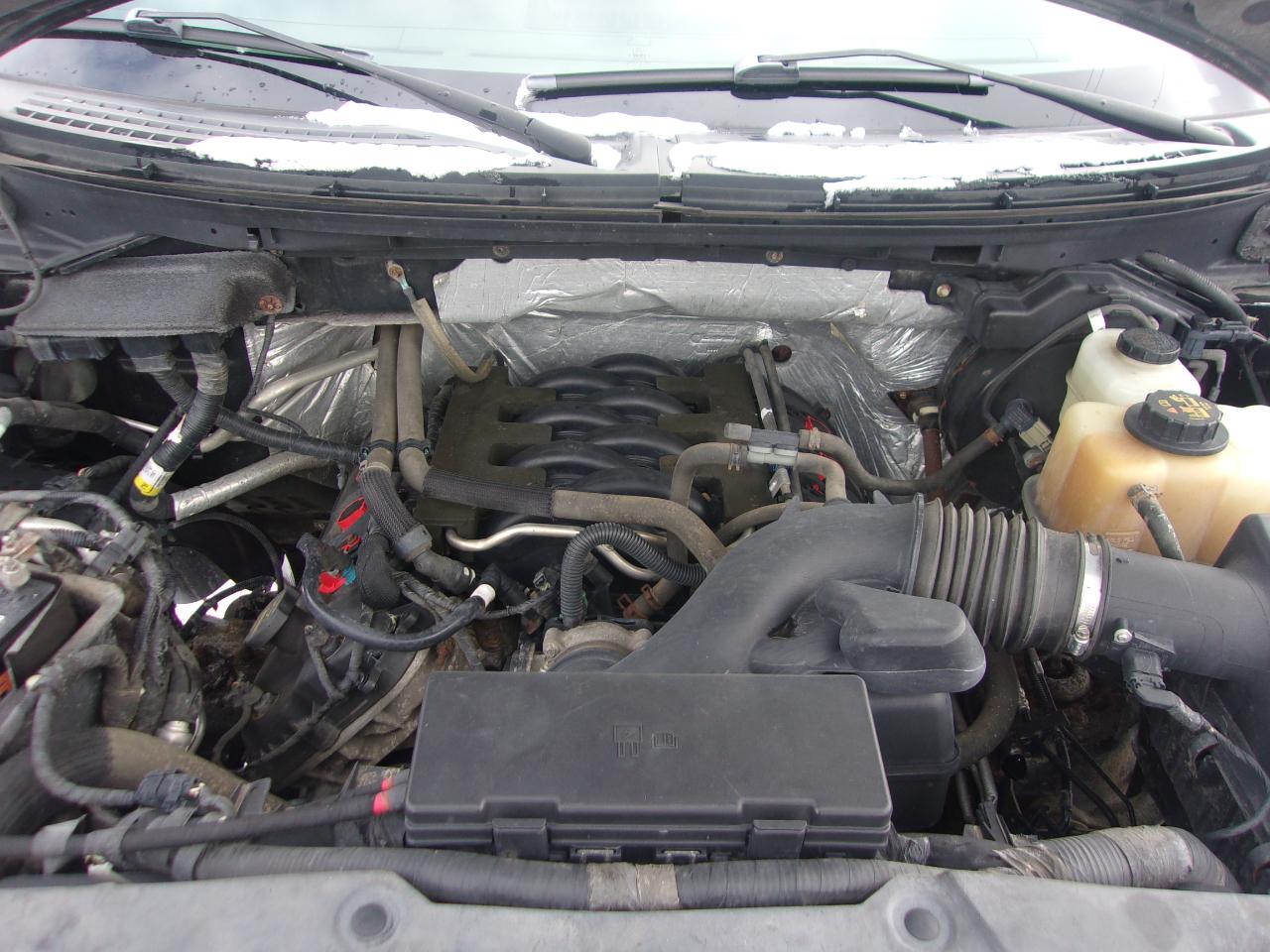 Ford F-150 4WD SuperCrew 150" Lariat 2011