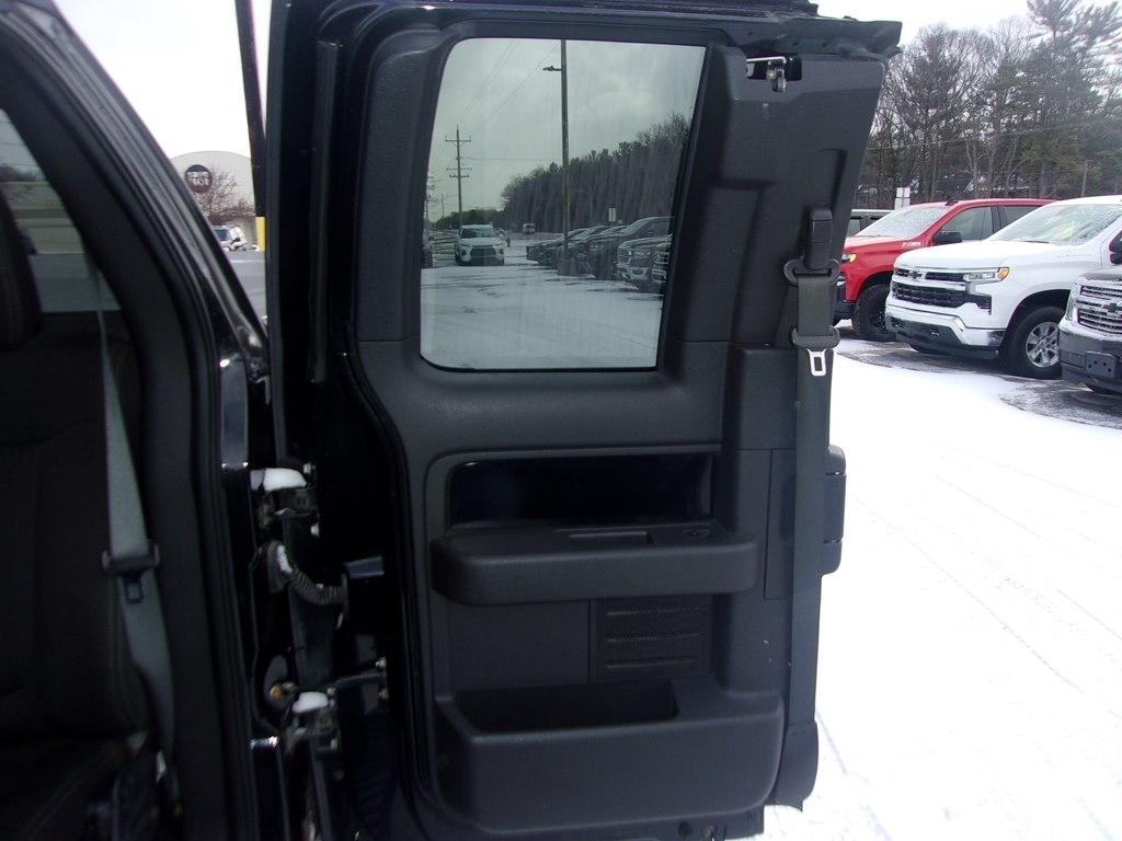 Ford F-150 4WD SuperCrew 150" Lariat 2011