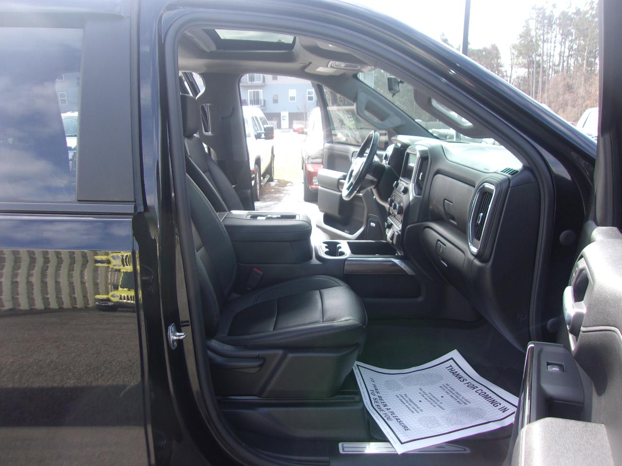 Chevrolet Silverado 1500 4WD Crew Cab 147" RST 2021