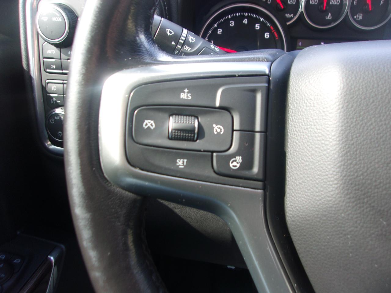 Chevrolet Silverado 1500 4WD Crew Cab 147" RST 2021