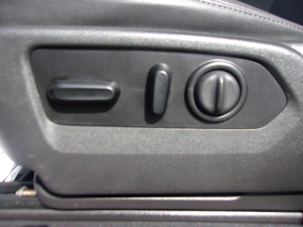 Chevrolet Silverado 1500 4WD Crew Cab 147" RST 2021