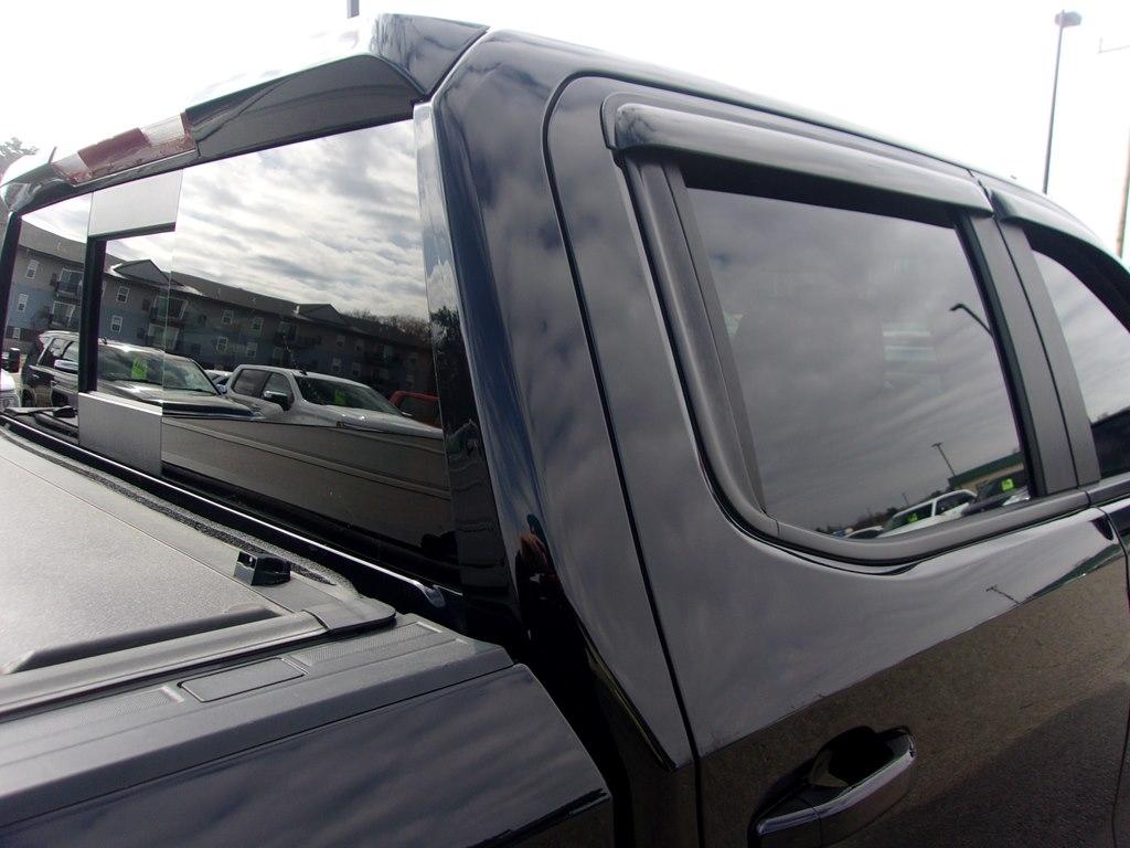 Chevrolet Silverado 1500 4WD Crew Cab 147" RST 2021