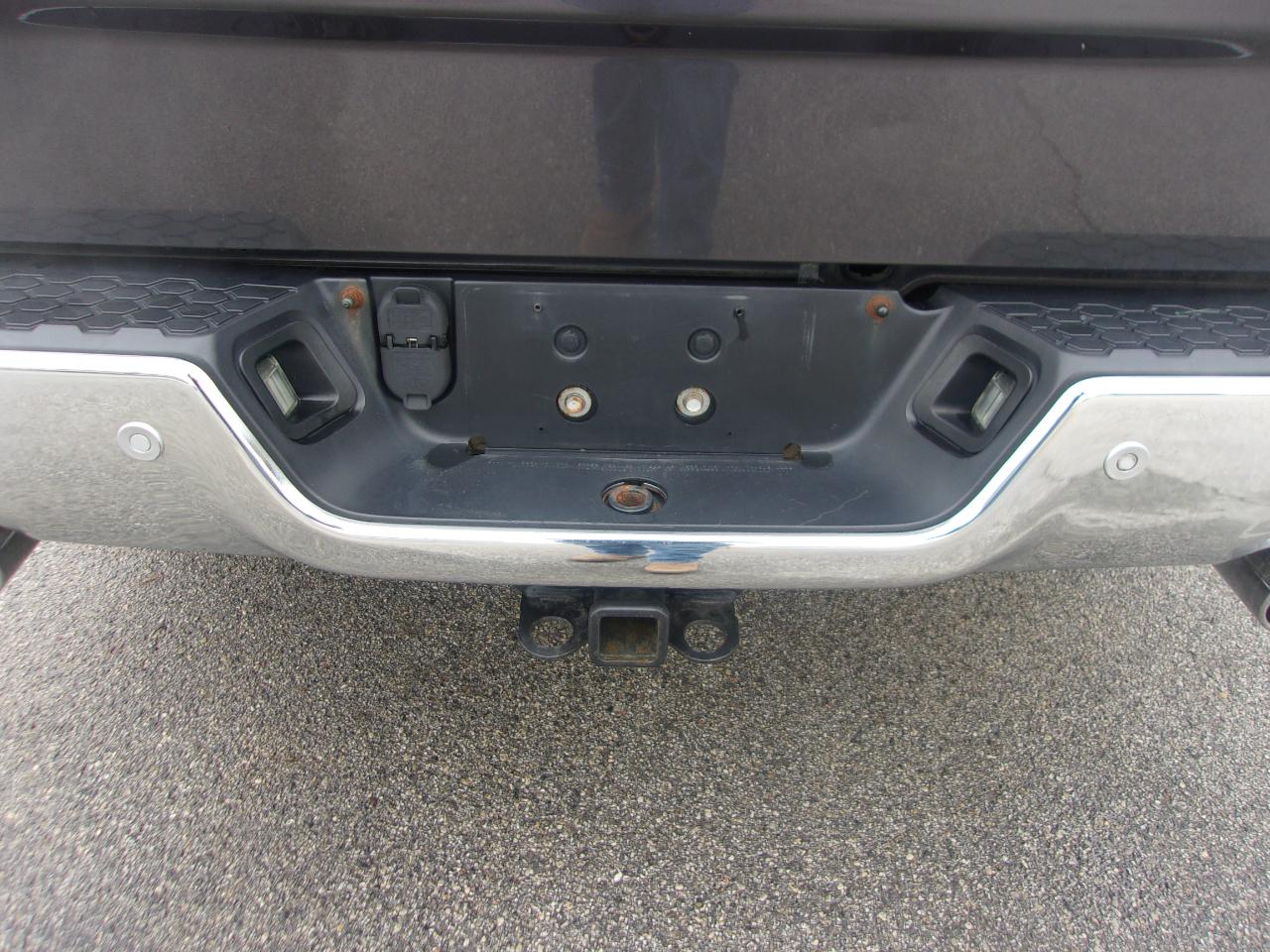 RAM 1500 4WD Crew Cab 140.5" Laramie 2017