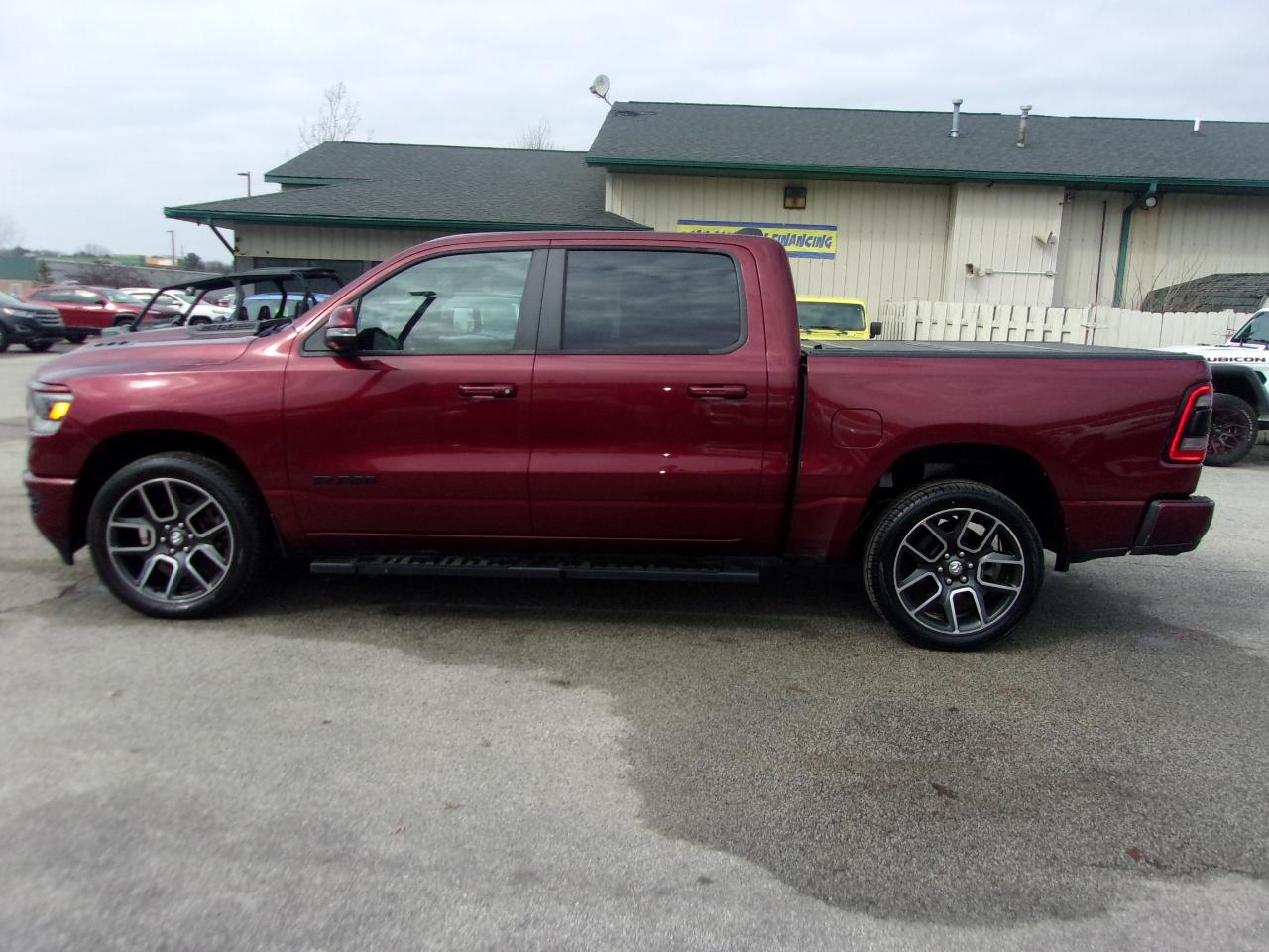 RAM 1500 Sport 4x4 Crew Cab 5'7" Box 2019