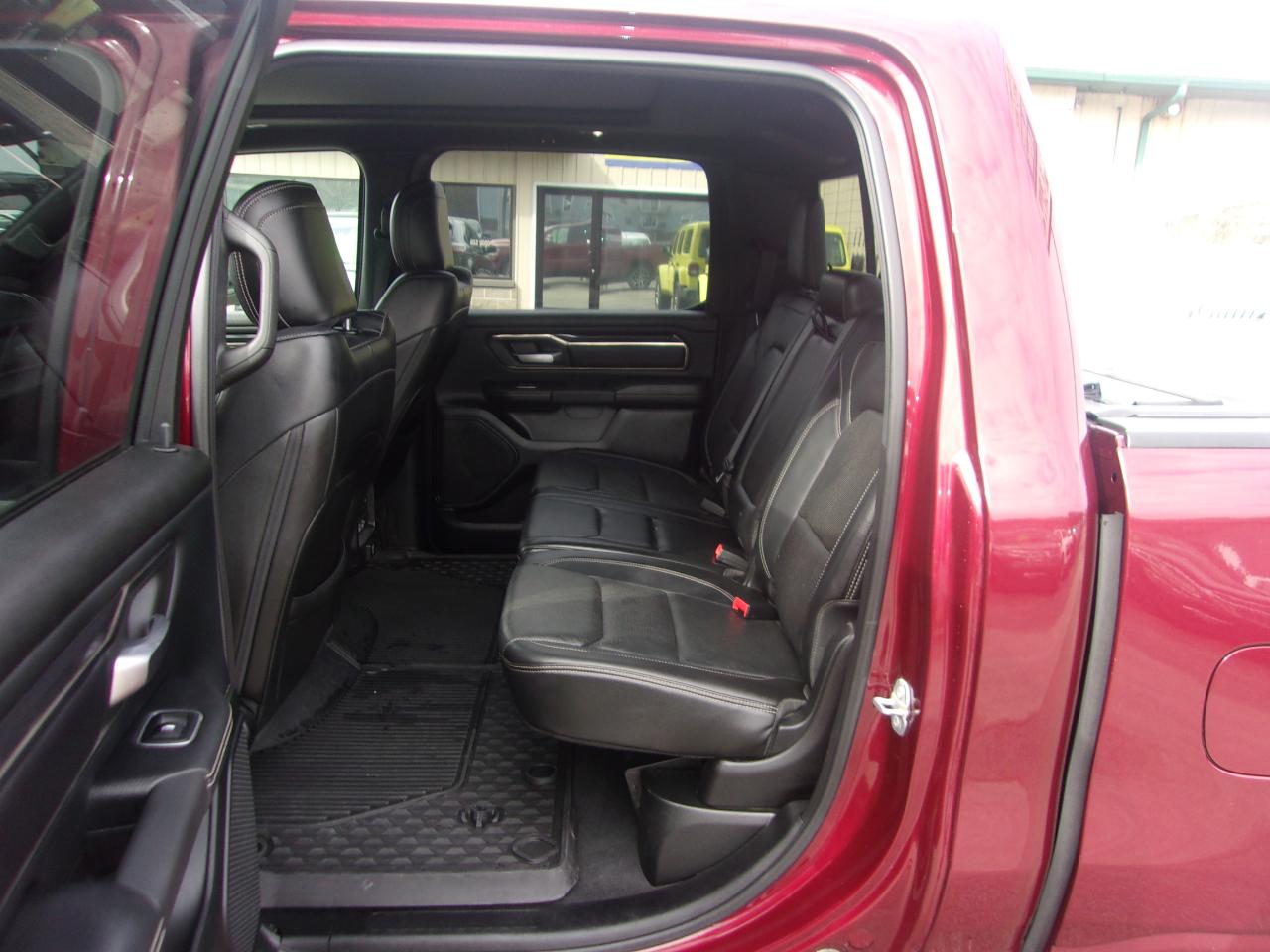 RAM 1500 Sport 4x4 Crew Cab 5'7" Box 2019