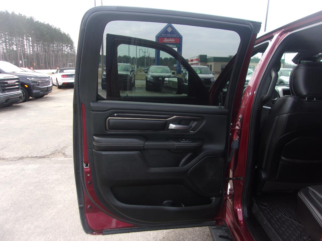 RAM 1500 Sport 4x4 Crew Cab 5'7" Box 2019