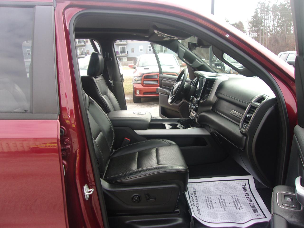 RAM 1500 Sport 4x4 Crew Cab 5'7" Box 2019