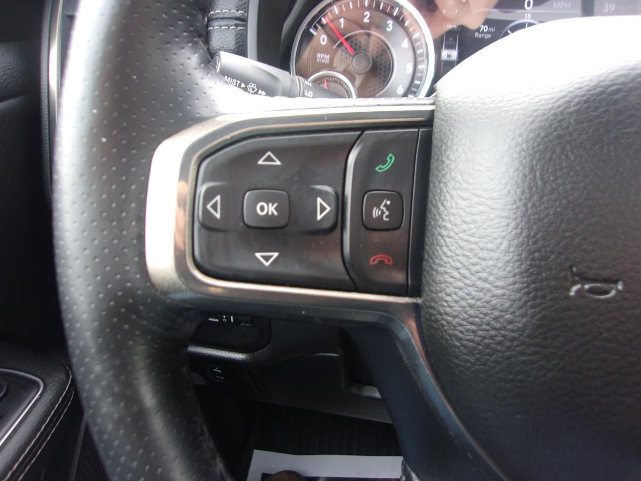 RAM 1500 Sport 4x4 Crew Cab 5'7" Box 2019