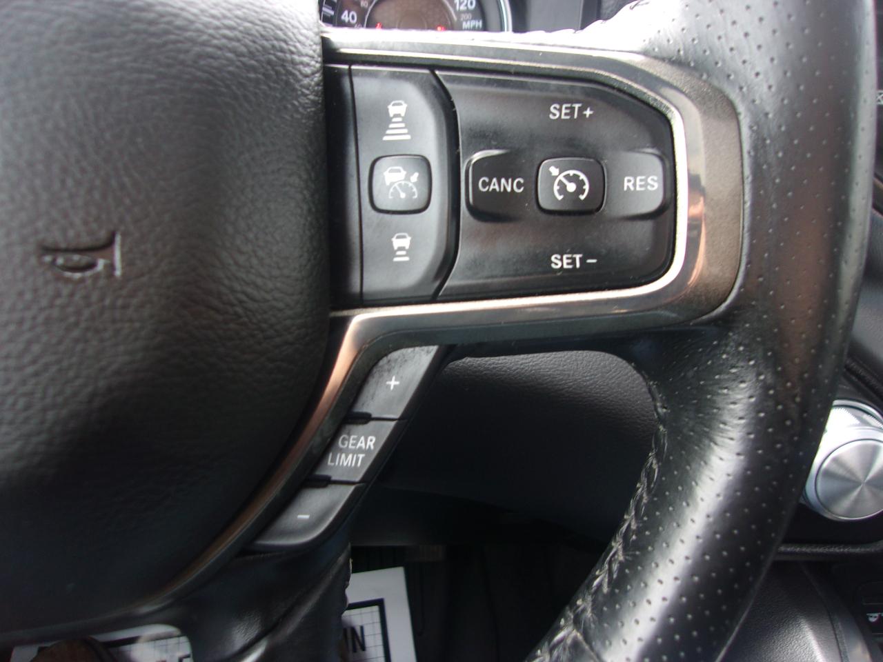 RAM 1500 Sport 4x4 Crew Cab 5'7" Box 2019