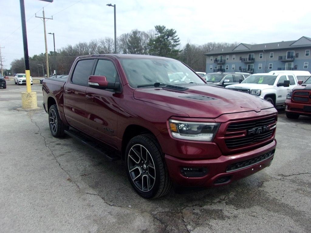 RAM 1500 Sport 4x4 Crew Cab 5'7" Box 2019