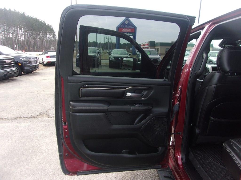 RAM 1500 Sport 4x4 Crew Cab 5'7" Box 2019