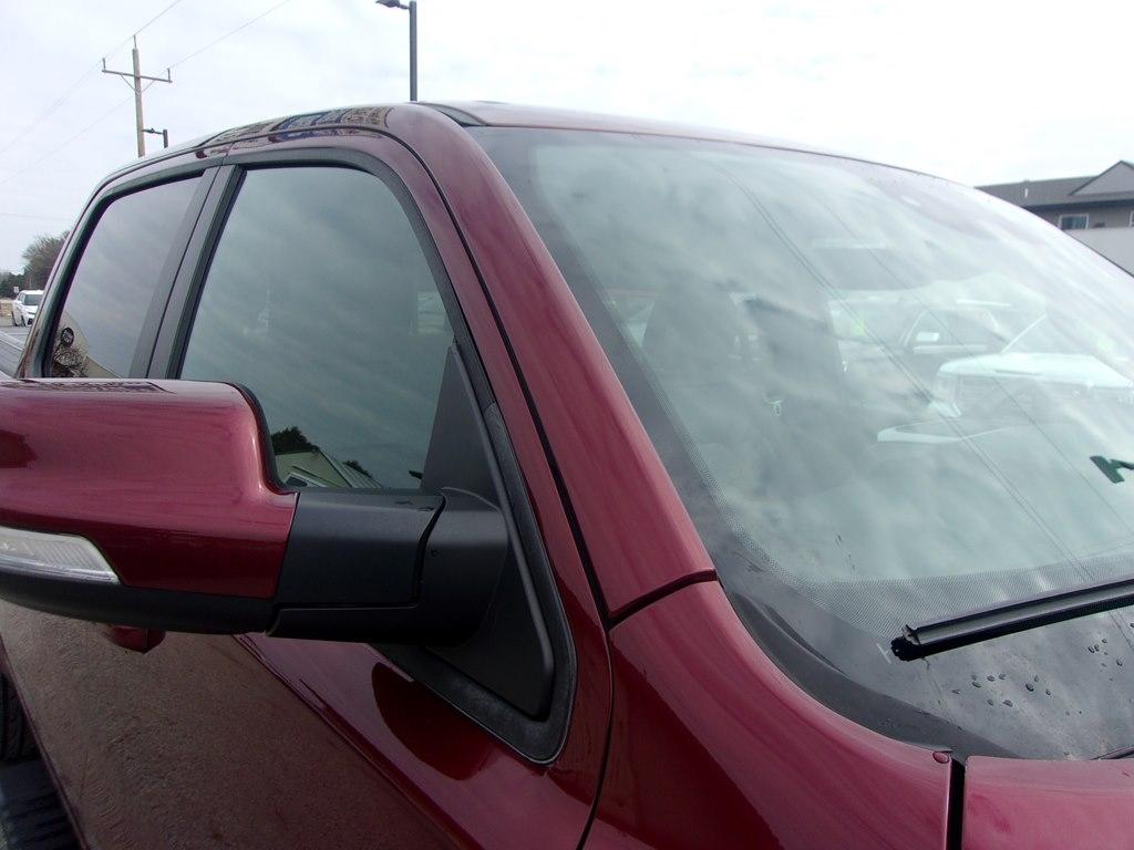 RAM 1500 Sport 4x4 Crew Cab 5'7" Box 2019