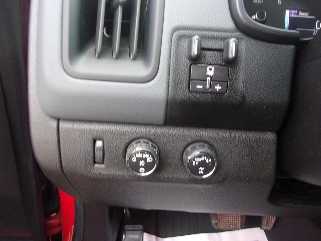 Chevrolet Colorado 4WD Crew Cab 128.3" Z71 2018