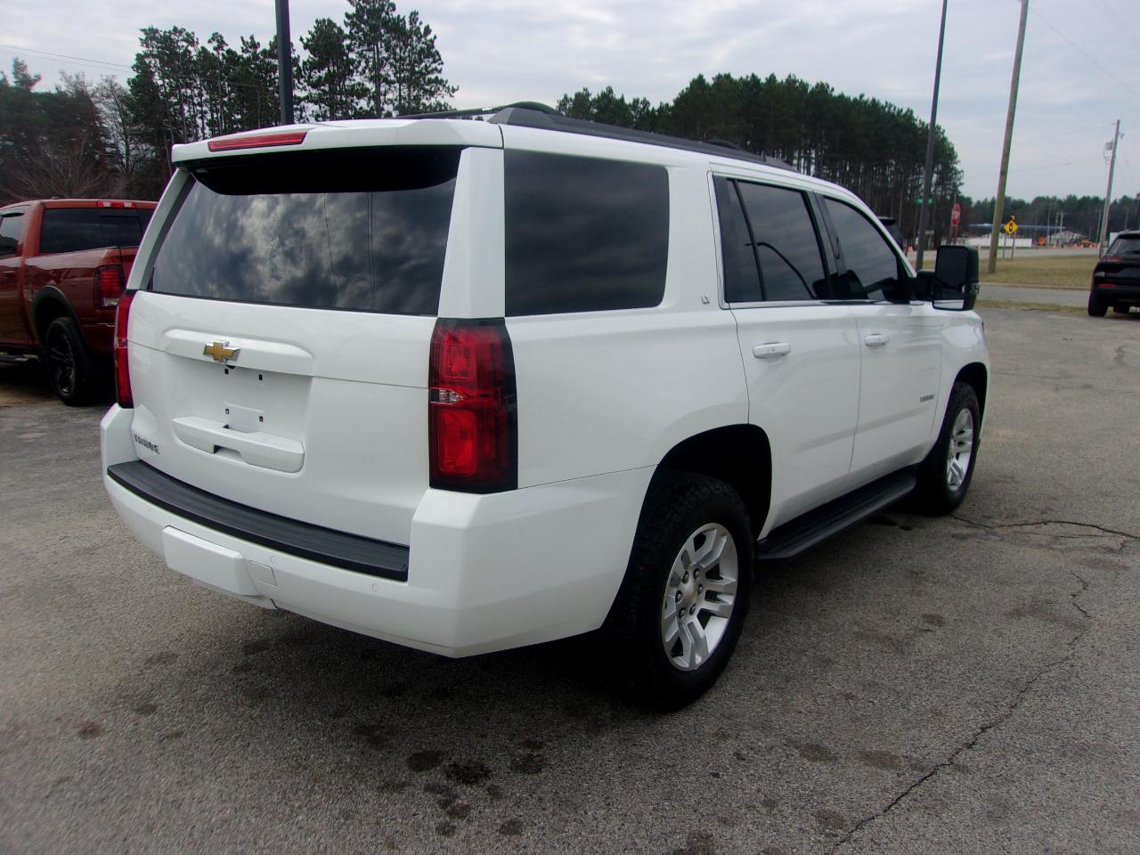 Chevrolet Tahoe 4WD 4dr LT 2015