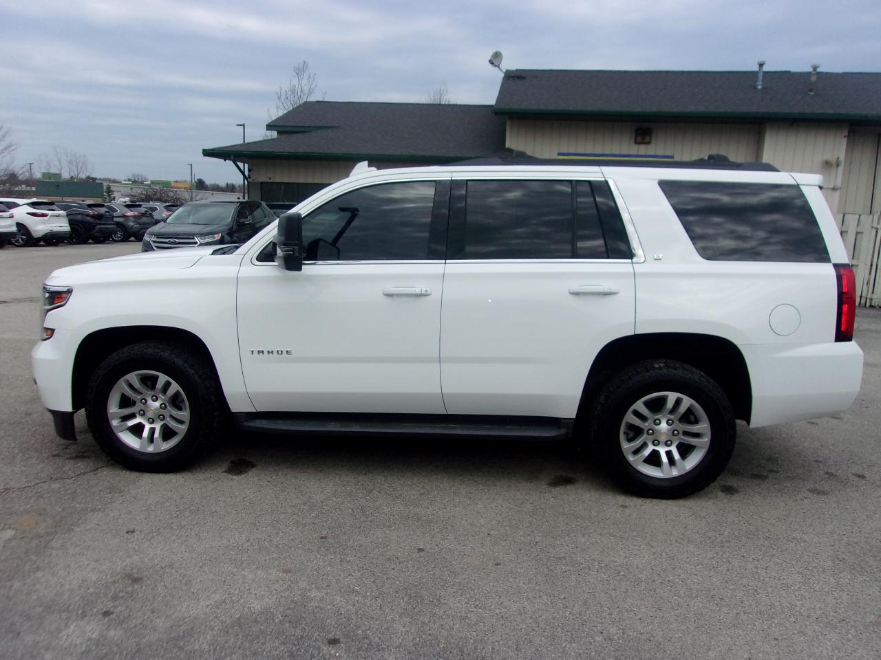 Chevrolet Tahoe 4WD 4dr LT 2015