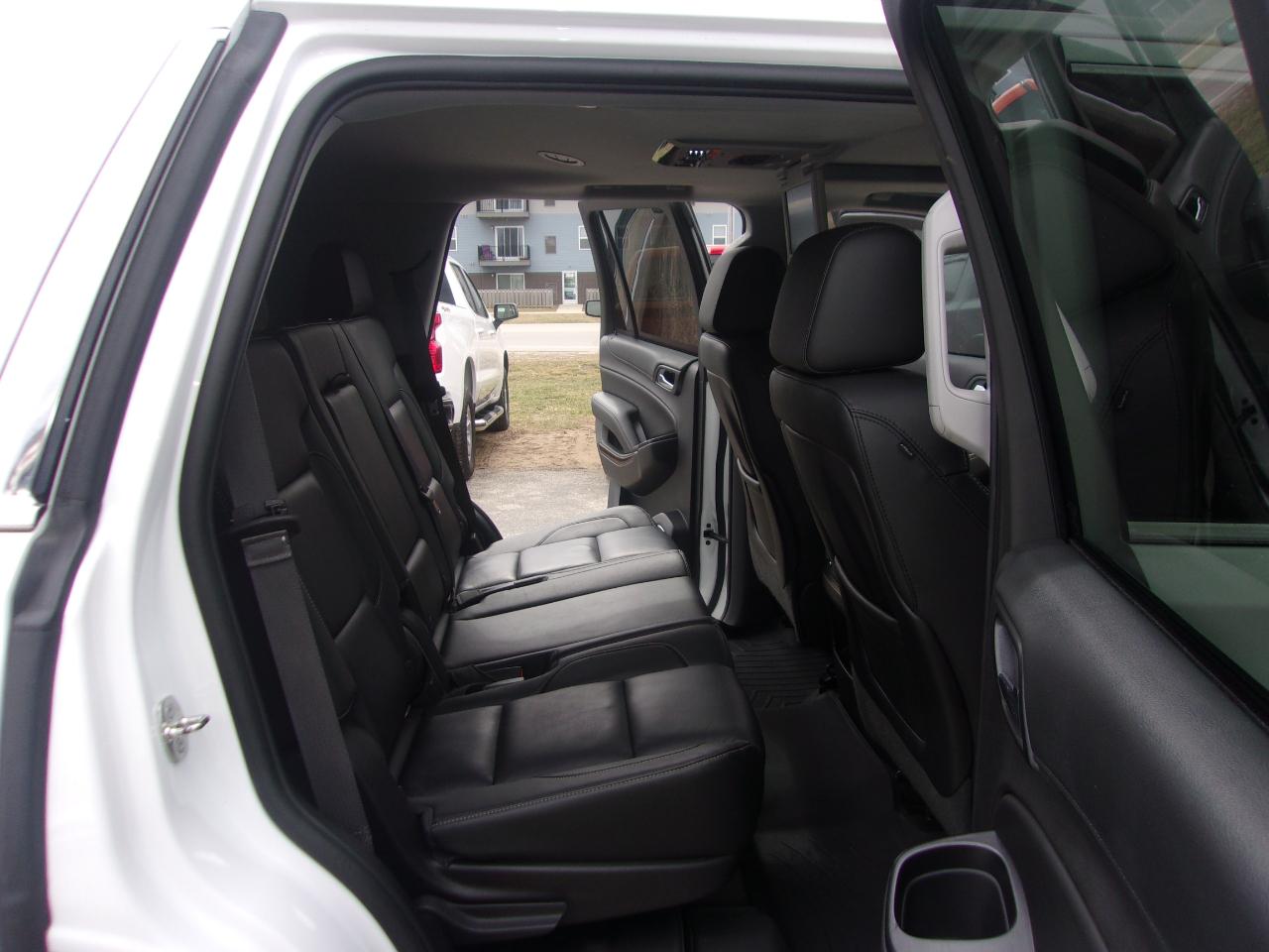 Chevrolet Tahoe 4WD 4dr LT 2015