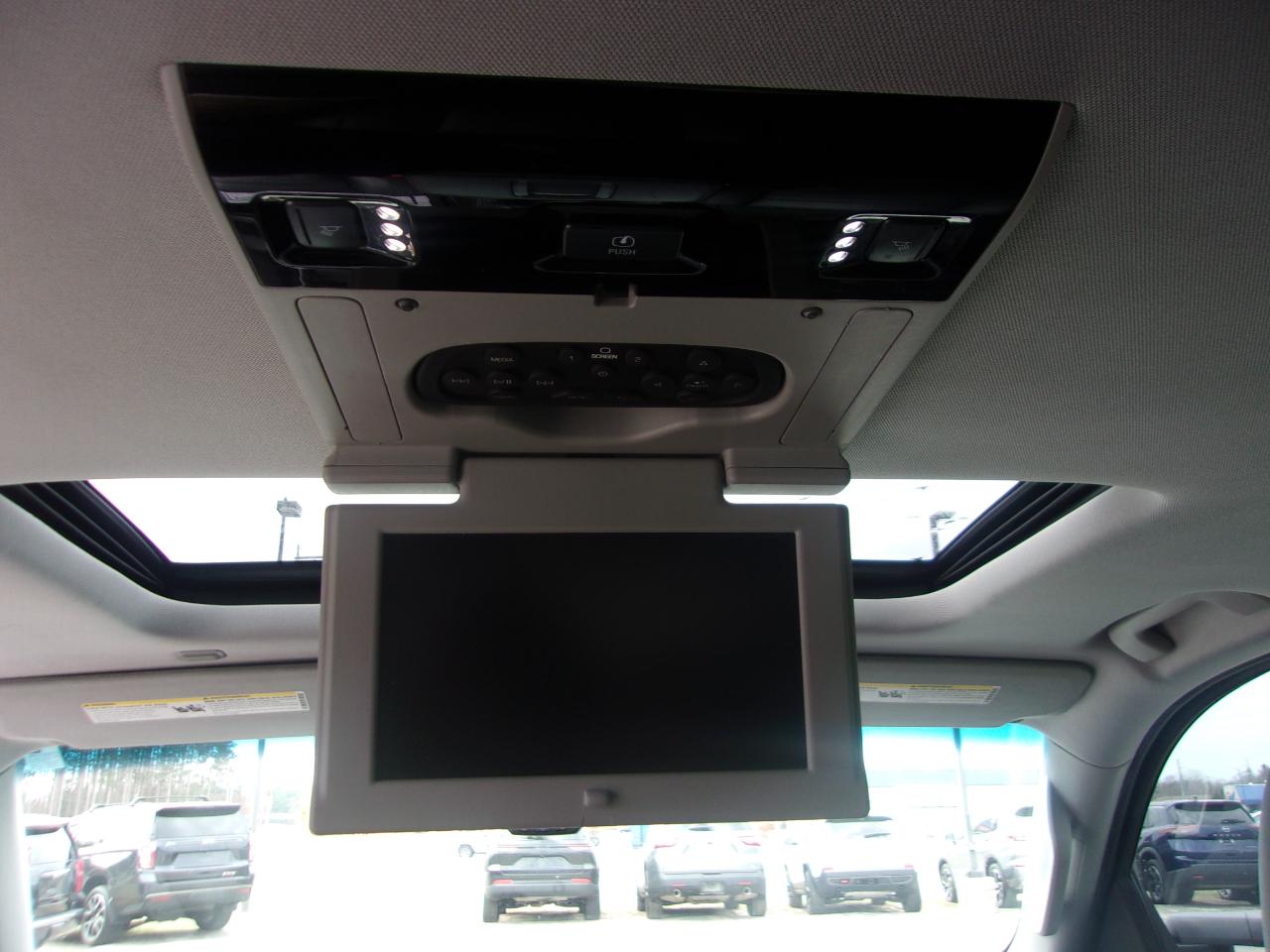 Chevrolet Tahoe 4WD 4dr LT 2015