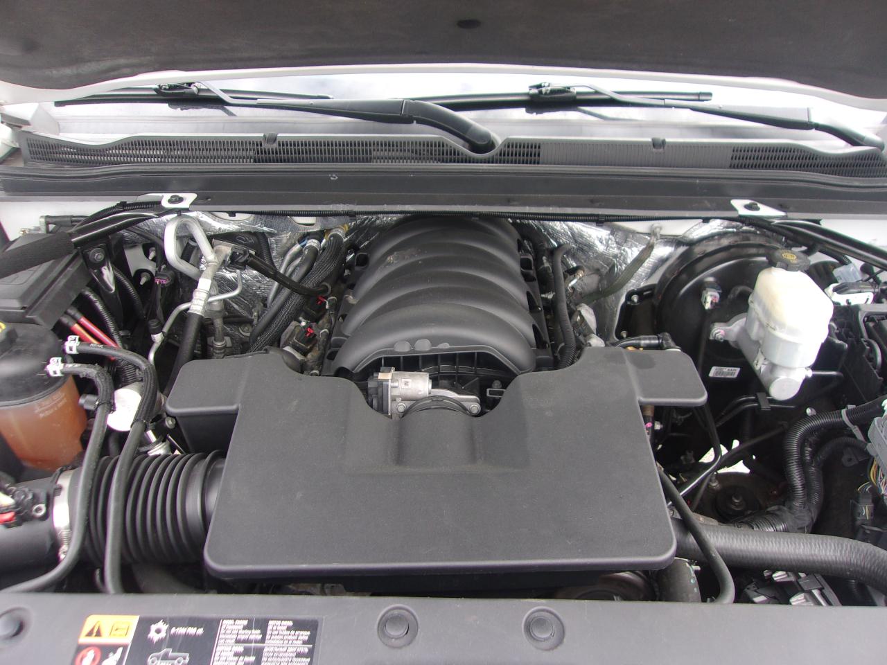 Chevrolet Tahoe 4WD 4dr LT 2015