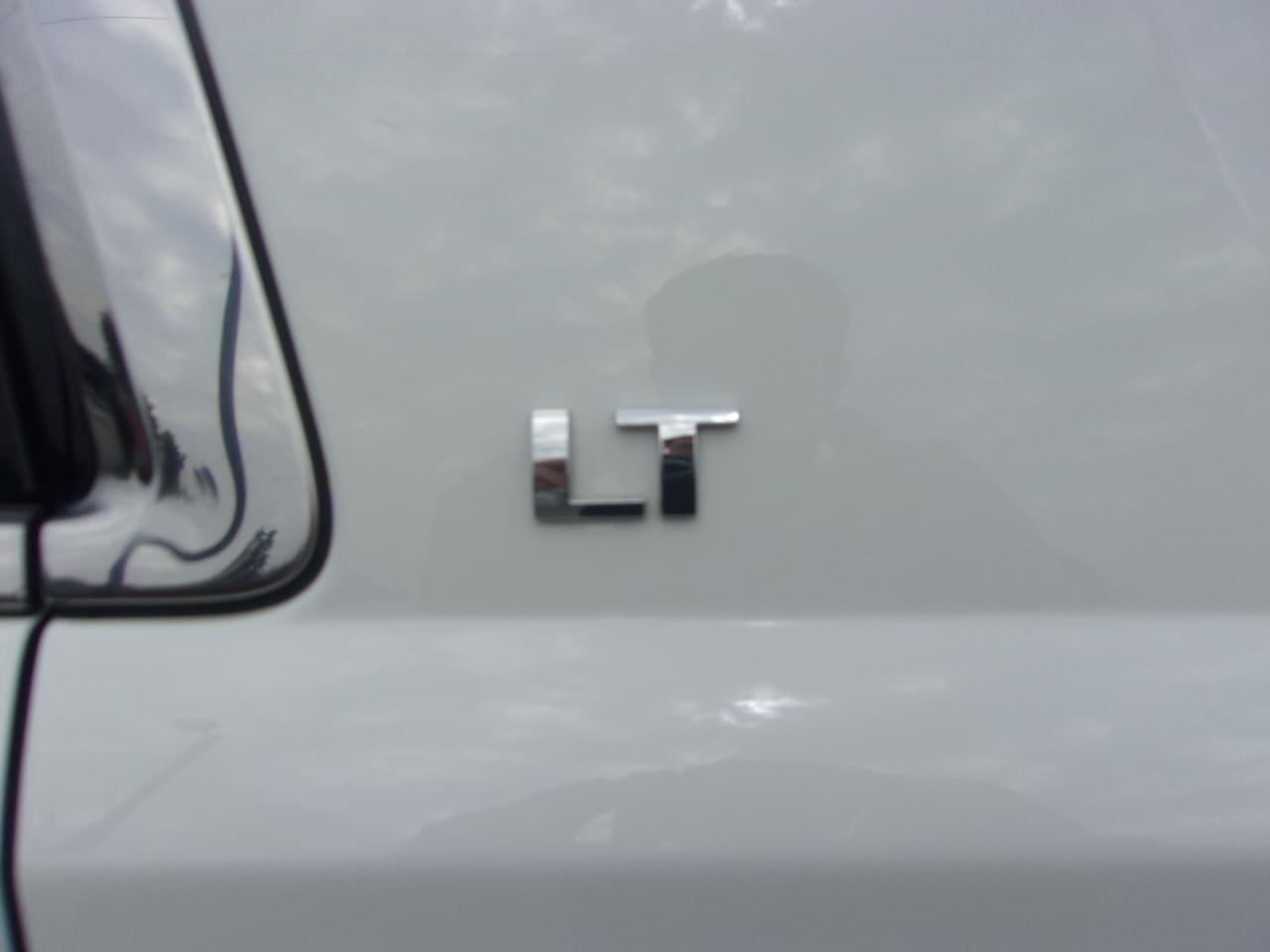 Chevrolet Tahoe 4WD 4dr LT 2015