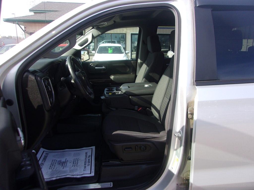 Chevrolet Silverado 1500 LTD 4WD Crew Cab 147" LT 2022