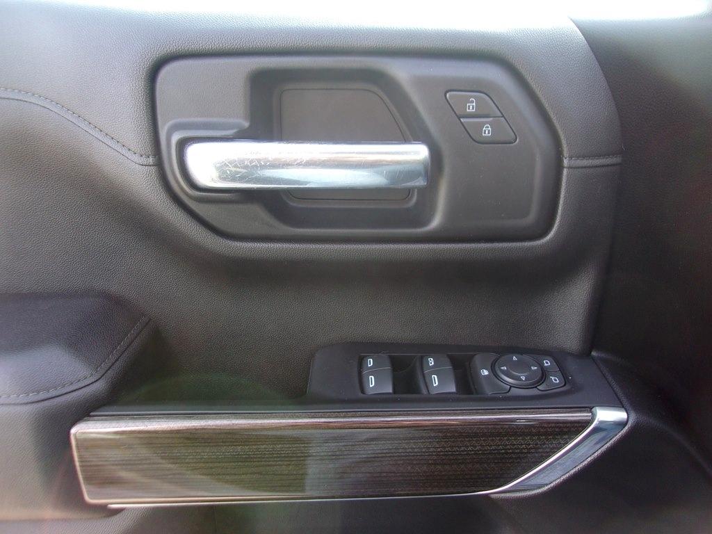 Chevrolet Silverado 1500 LTD 4WD Crew Cab 147" LT 2022