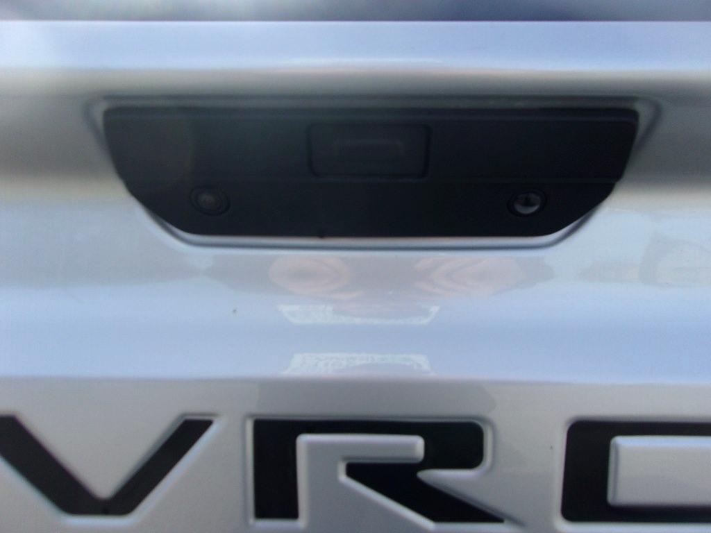 Chevrolet Silverado 1500 LTD 4WD Crew Cab 147" LT 2022