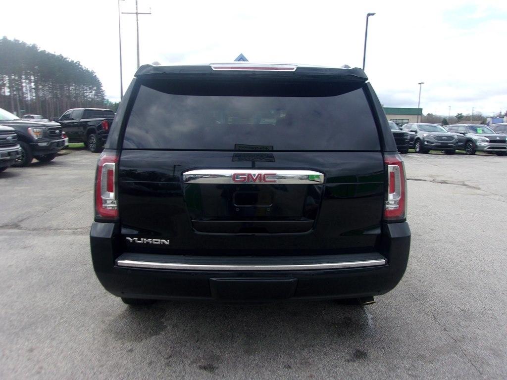 GMC Yukon 4WD 4dr Denali 2017