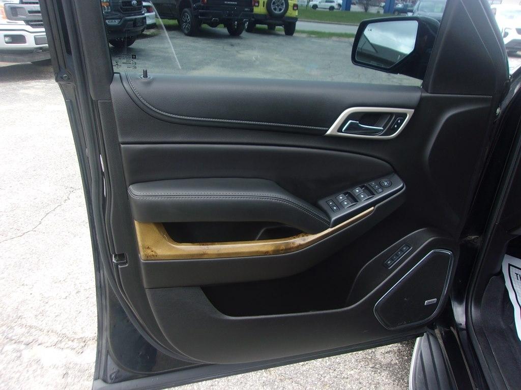 GMC Yukon 4WD 4dr Denali 2017