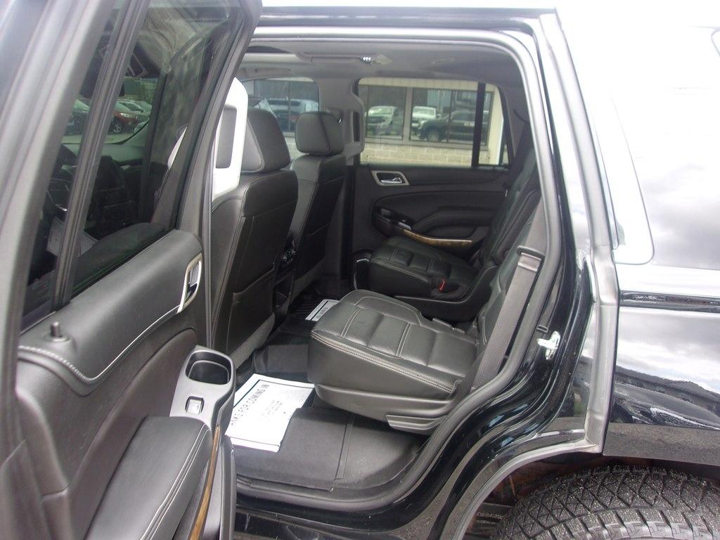 GMC Yukon 4WD 4dr Denali 2017