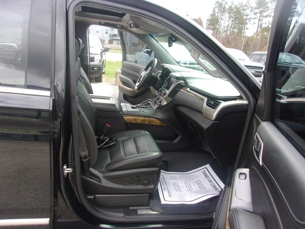 GMC Yukon 4WD 4dr Denali 2017