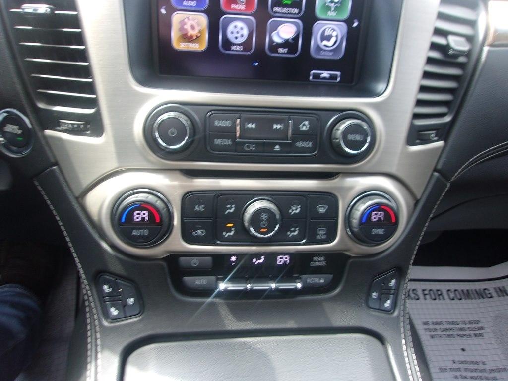 GMC Yukon 4WD 4dr Denali 2017