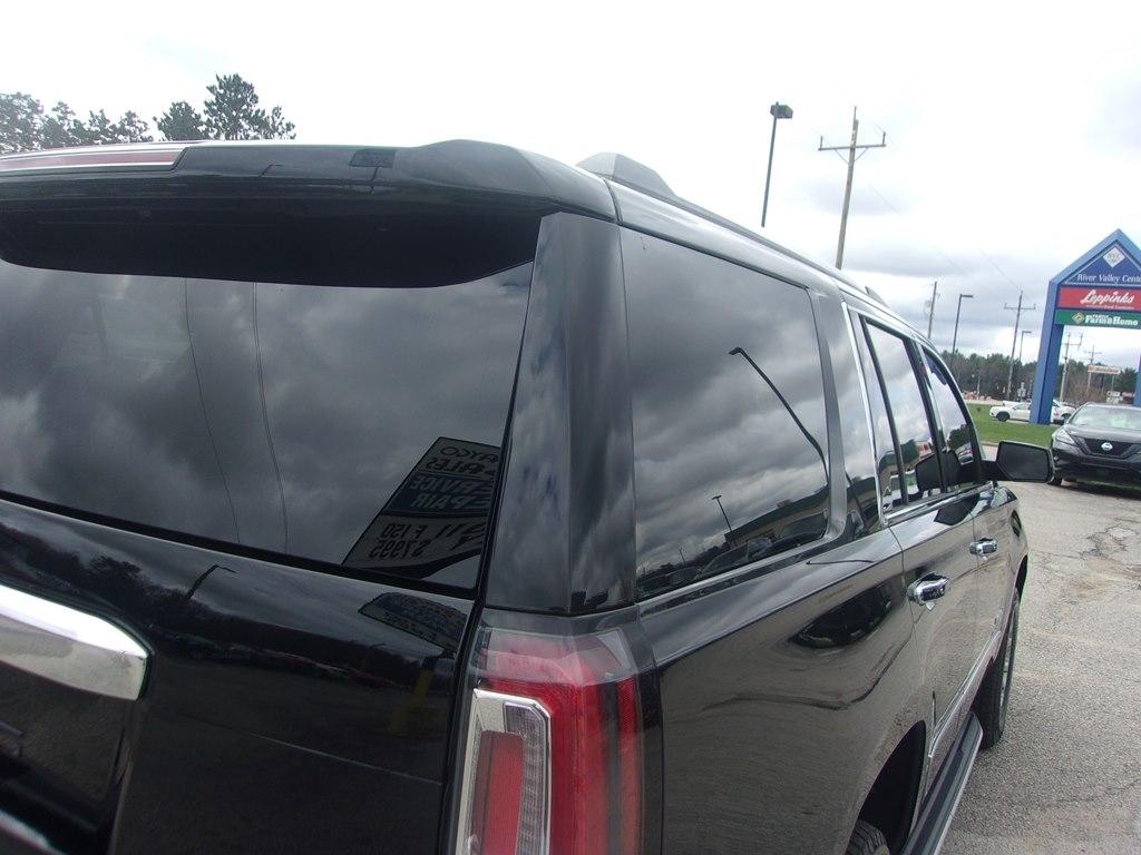 GMC Yukon 4WD 4dr Denali 2017