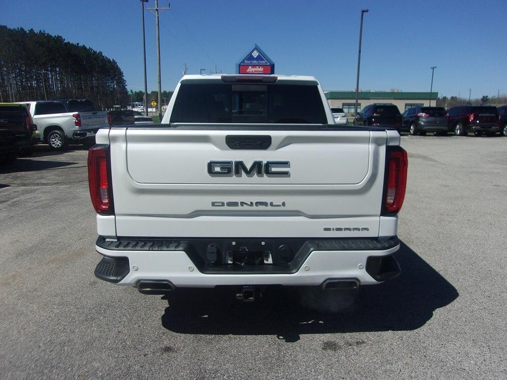 GMC Sierra 1500 4WD Crew Cab 147" Denali 2019