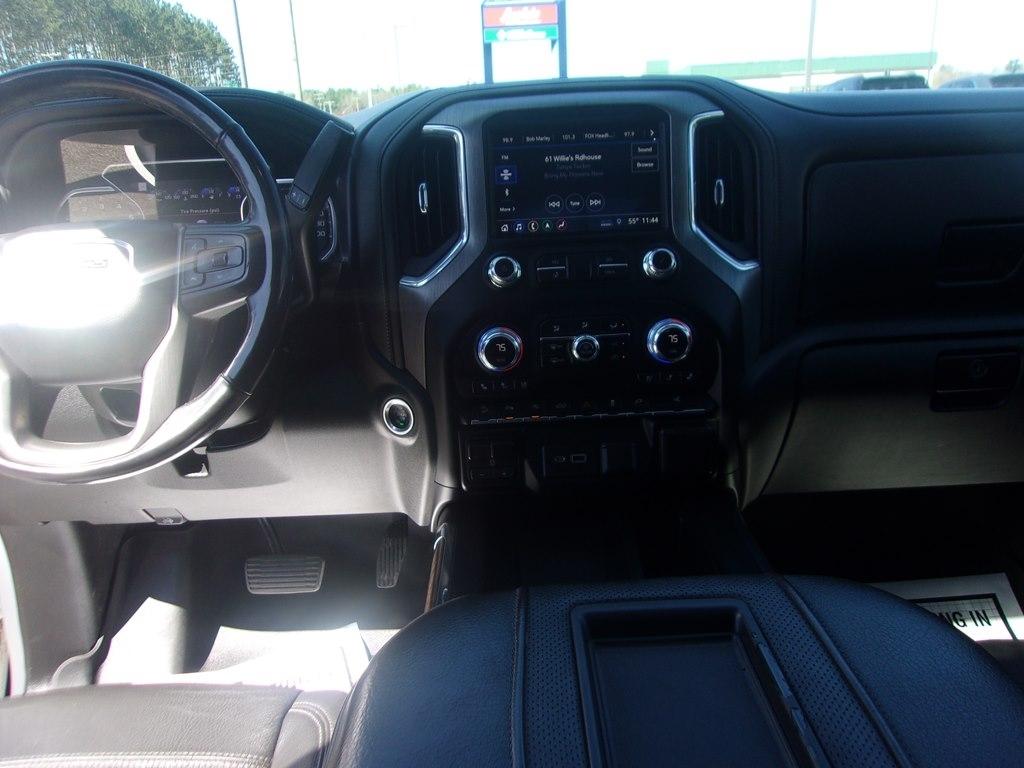 GMC Sierra 1500 4WD Crew Cab 147" Denali 2019