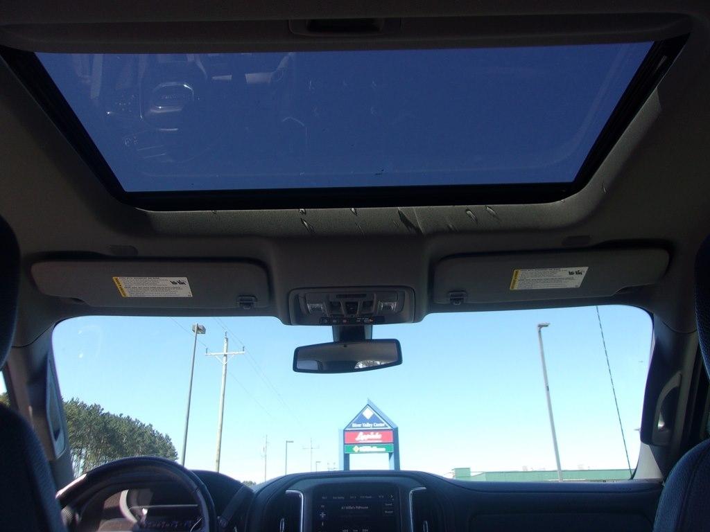 GMC Sierra 1500 4WD Crew Cab 147" Denali 2019