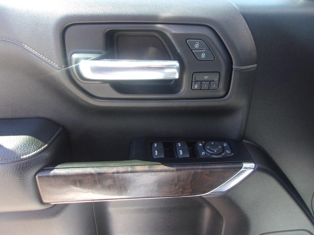 GMC Sierra 1500 4WD Crew Cab 147" Denali 2019