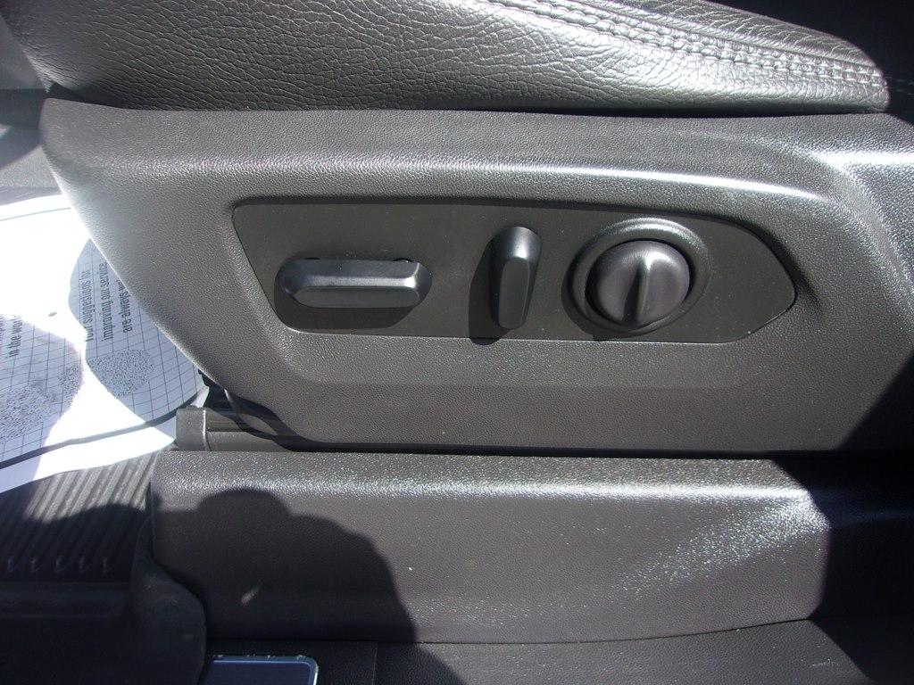 GMC Sierra 1500 4WD Crew Cab 147" Denali 2019