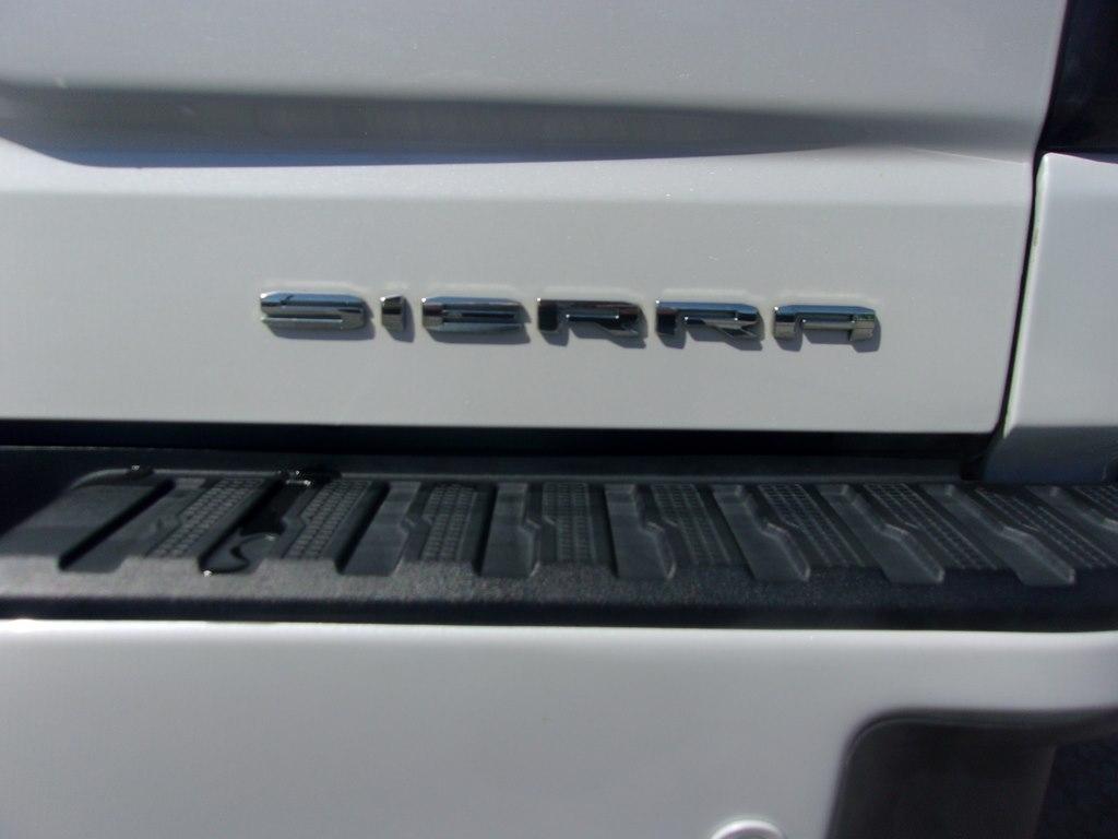 GMC Sierra 1500 4WD Crew Cab 147" Denali 2019