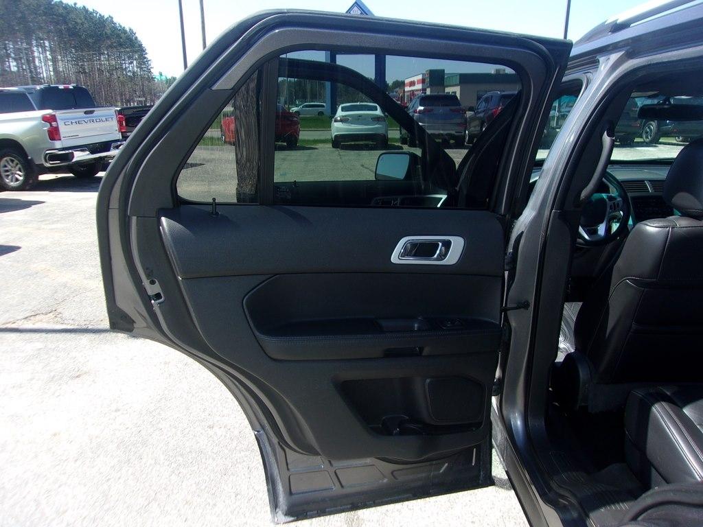 Ford Explorer 4WD 4dr XLT 2013