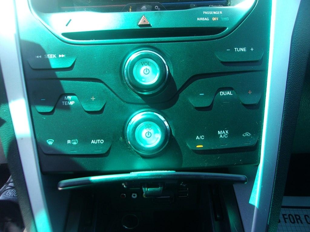 Ford Explorer 4WD 4dr XLT 2013