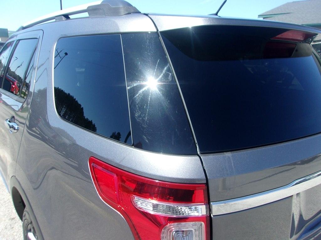 Ford Explorer 4WD 4dr XLT 2013