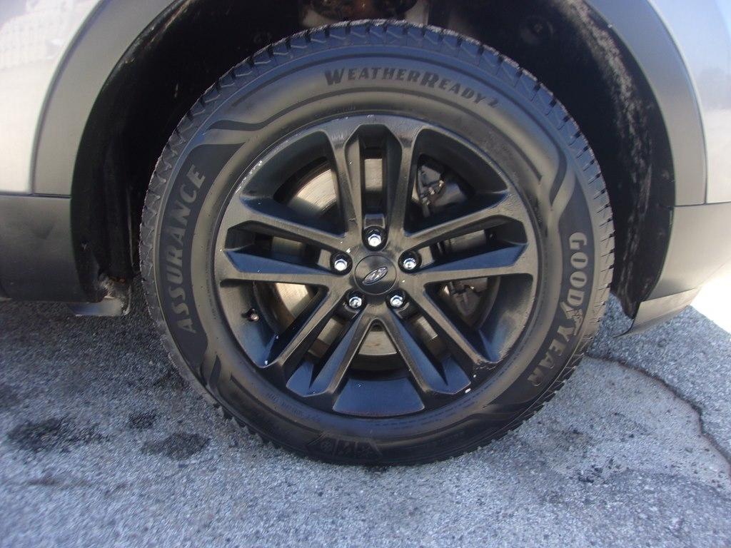 Ford Explorer 4WD 4dr XLT 2013