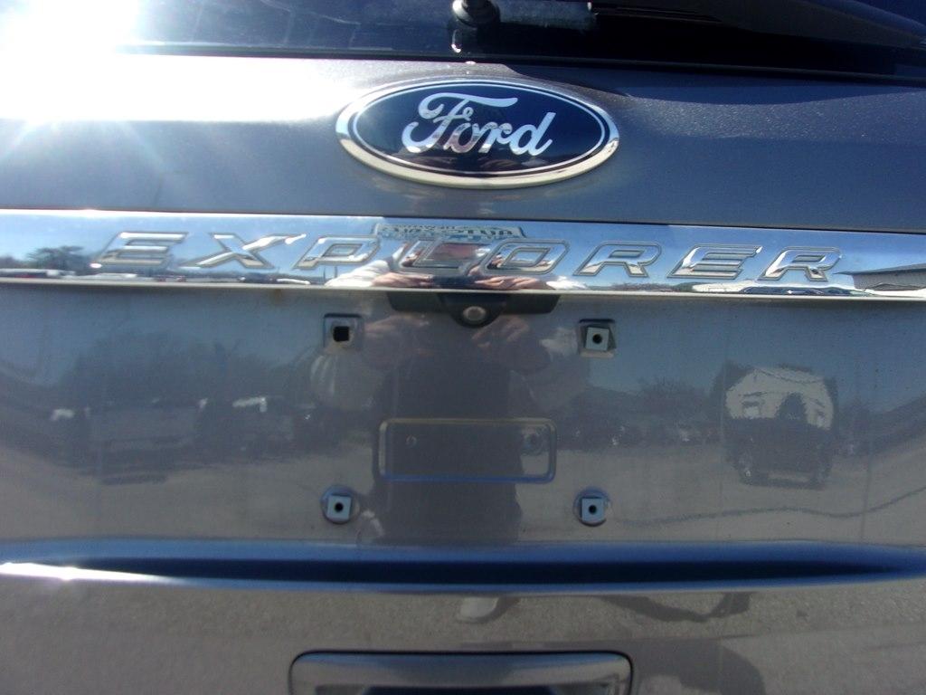 Ford Explorer 4WD 4dr XLT 2013