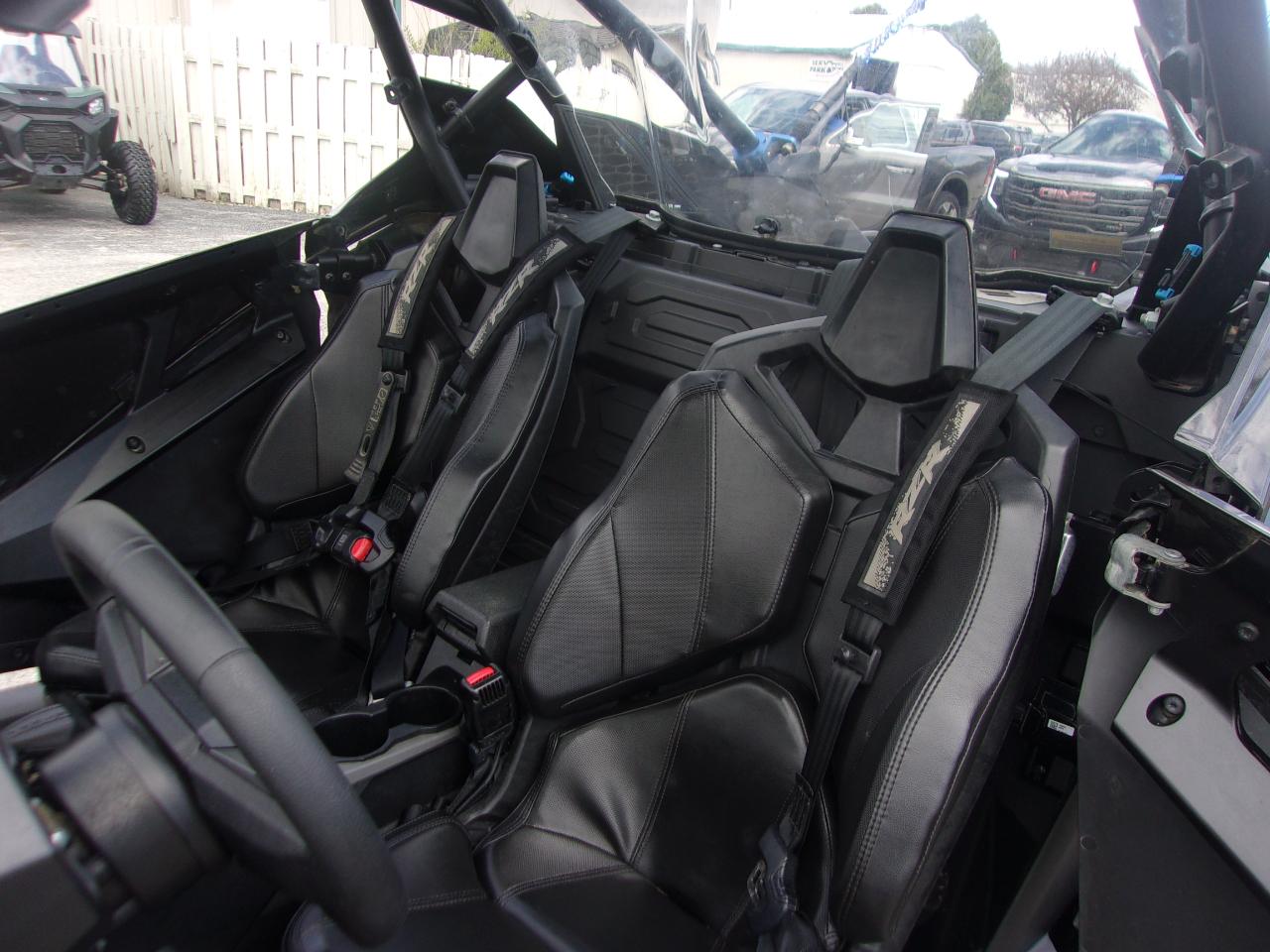 Polaris RZR PRO XP Ultimate  2024