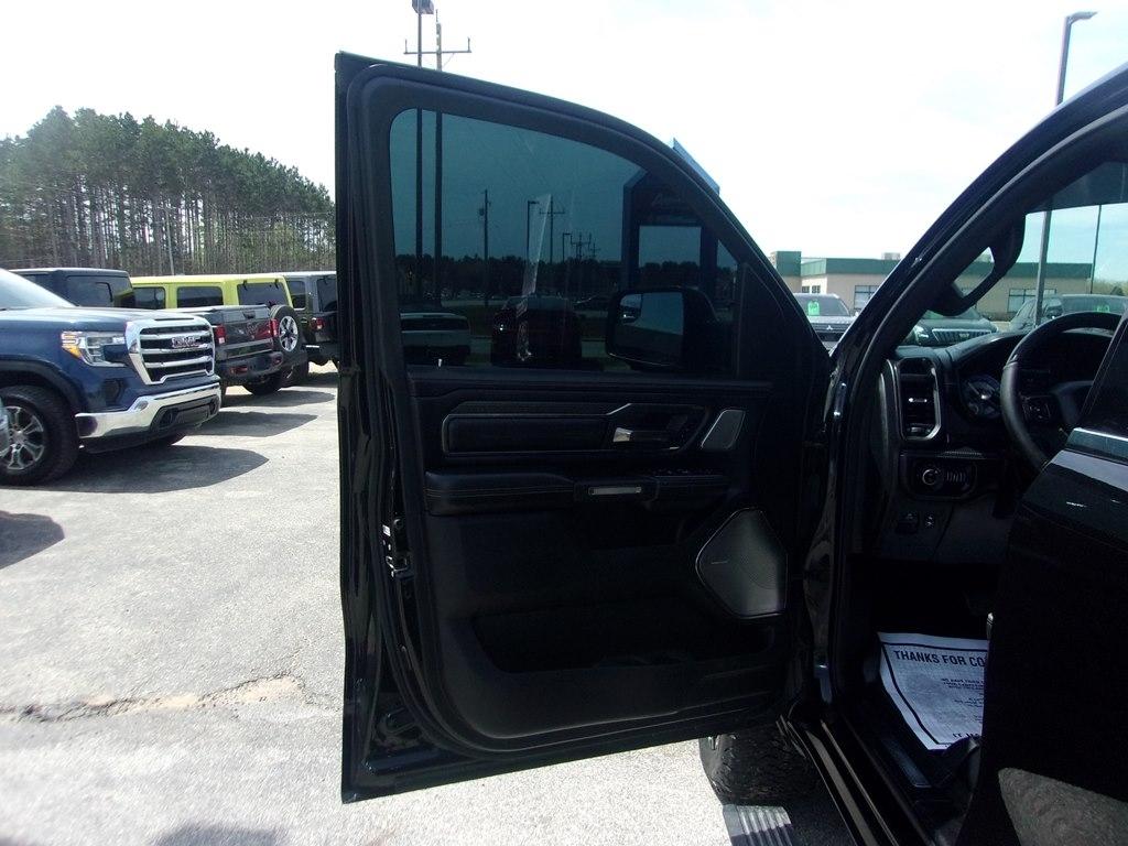 RAM 1500 Limited 4x4 Crew Cab 5'7" Box 2019
