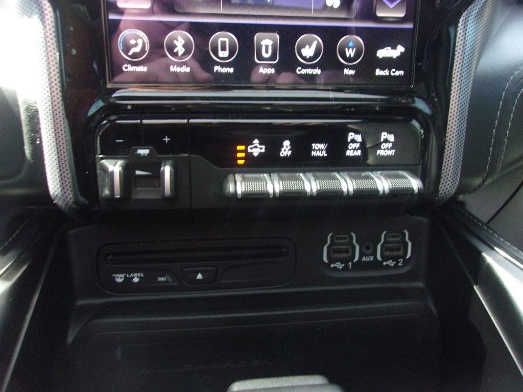 RAM 1500 Limited 4x4 Crew Cab 5'7" Box 2019