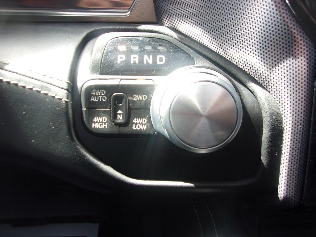 RAM 1500 Limited 4x4 Crew Cab 5'7" Box 2019
