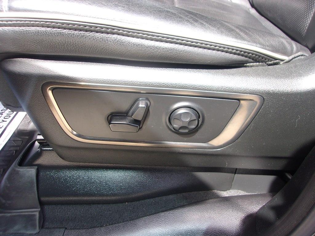 RAM 1500 Limited 4x4 Crew Cab 5'7" Box 2019