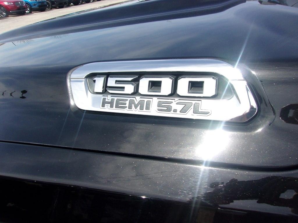 RAM 1500 Limited 4x4 Crew Cab 5'7" Box 2019